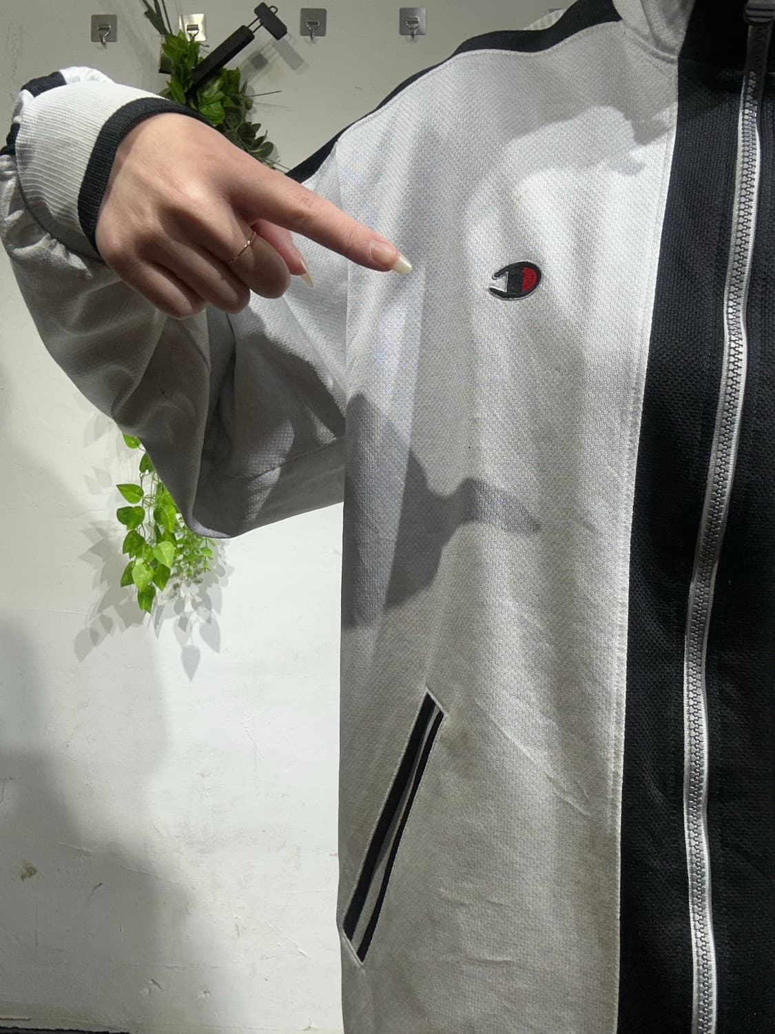 챔피온 재팬 오버핏 블랙 사이드 라인 라이트 그레이 져지 트랙탑 S 상품이미지4