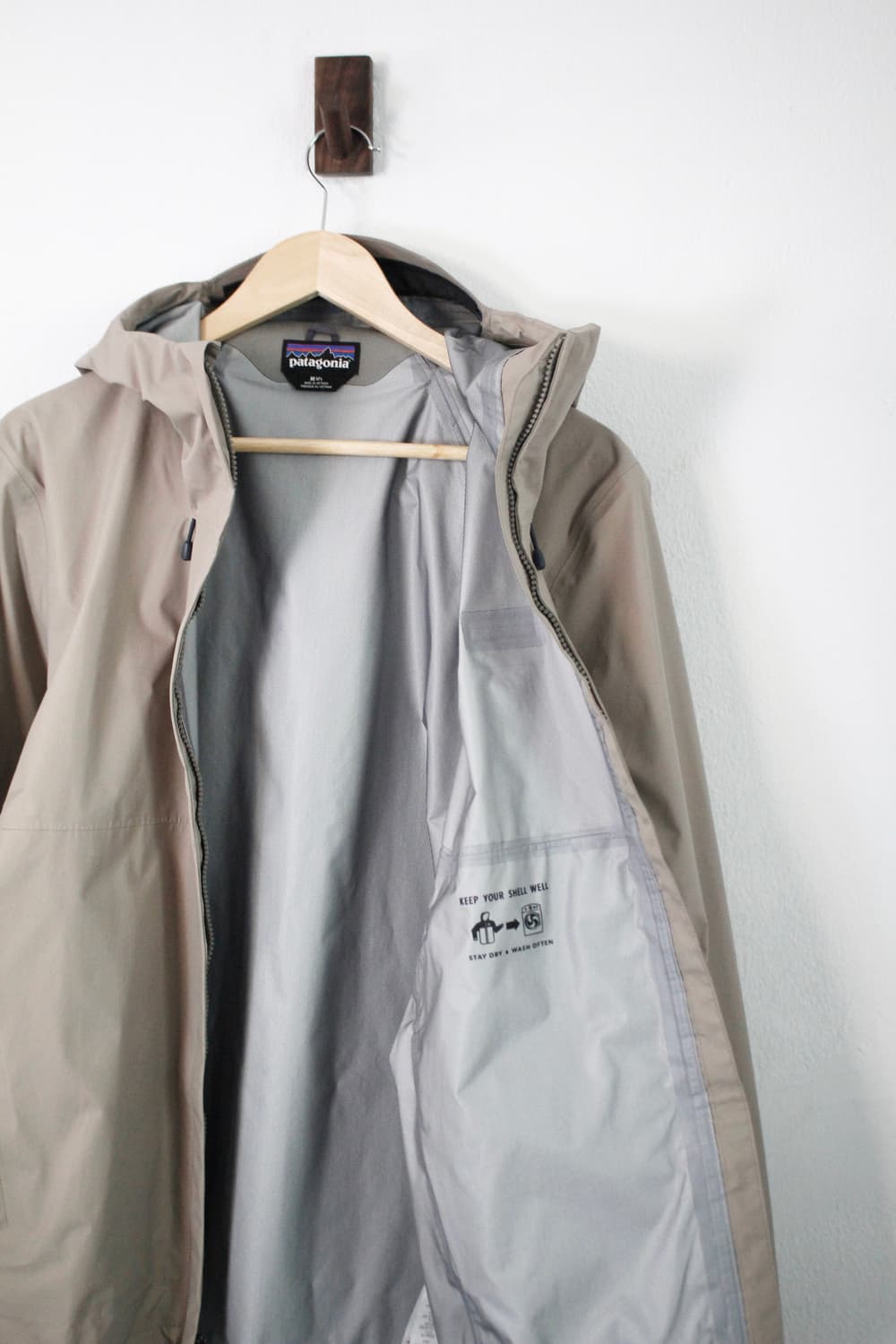 Patagonia Torrent Shell Wind Jacket 상품이미지4