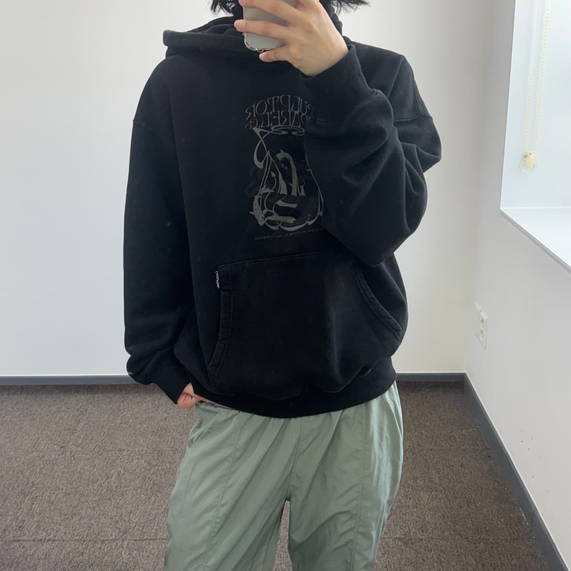 Sculptor 스컬프터 그래픽 블랙 후드티 상품이미지1