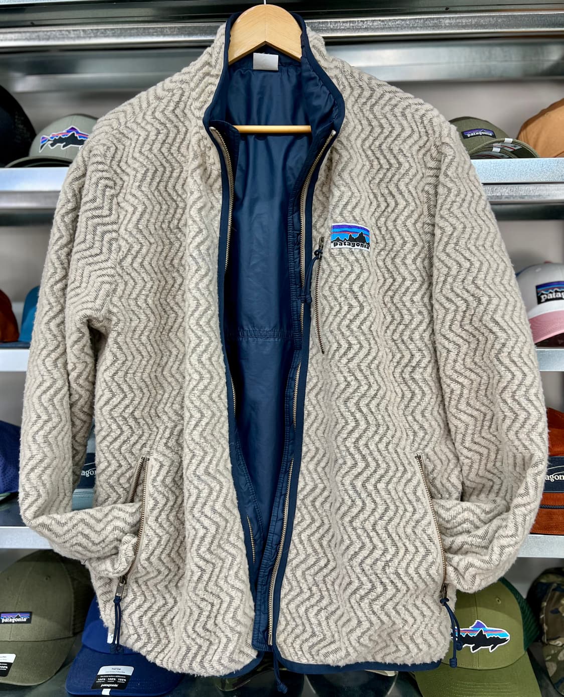 2018년 파타고니아40주년 글리세이드 리버서블 자켓 상품이미지3