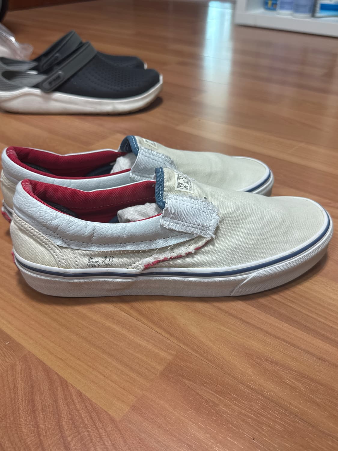 반스 인사이드 아웃 팩 슬립온 판매합니다. 상품이미지2