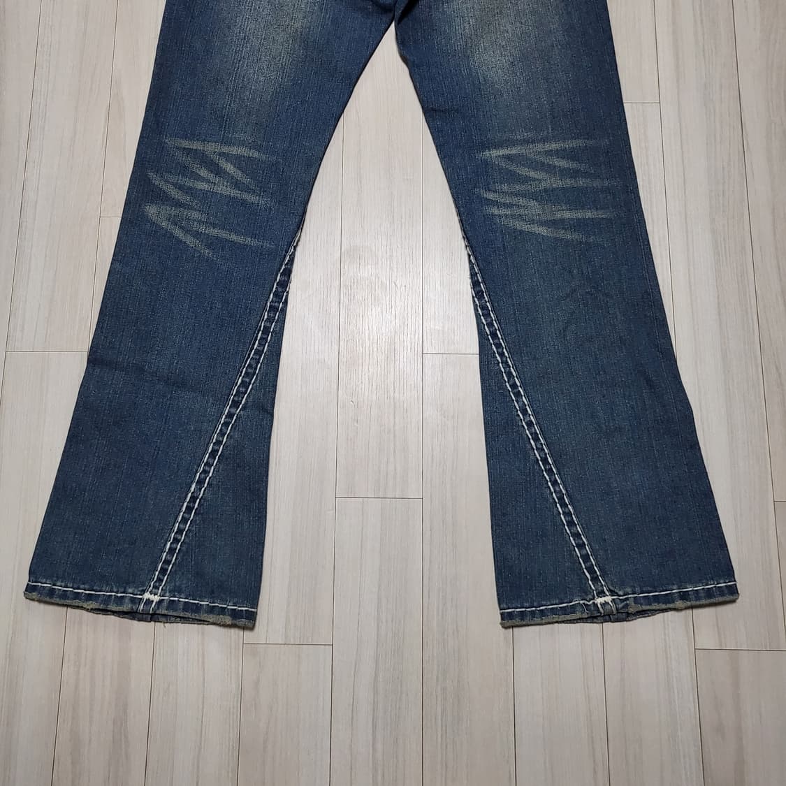 (32) usa 트루릴리전 조이 슈퍼티 플레어진 트루릴리젼 청바지 상품이미지9