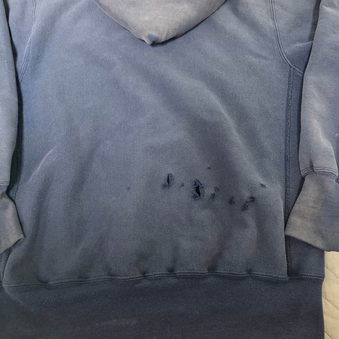 [XL] 90s 빈티지 챔피온 리버스위브 트래쉬드 페이디드 블랙 후드 상품이미지6