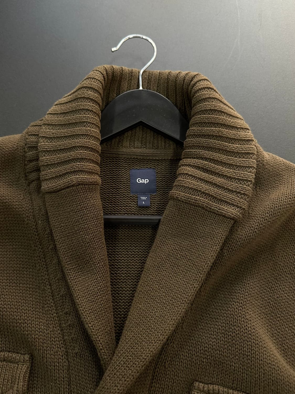 갭 멀티포켓 버튼 니트가디건 카키브라운 상품이미지7