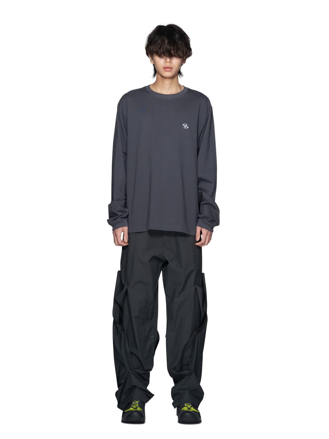 산산기어 23FW LOGO LONG SLEEVES-CHARCOAL 상품이미지3