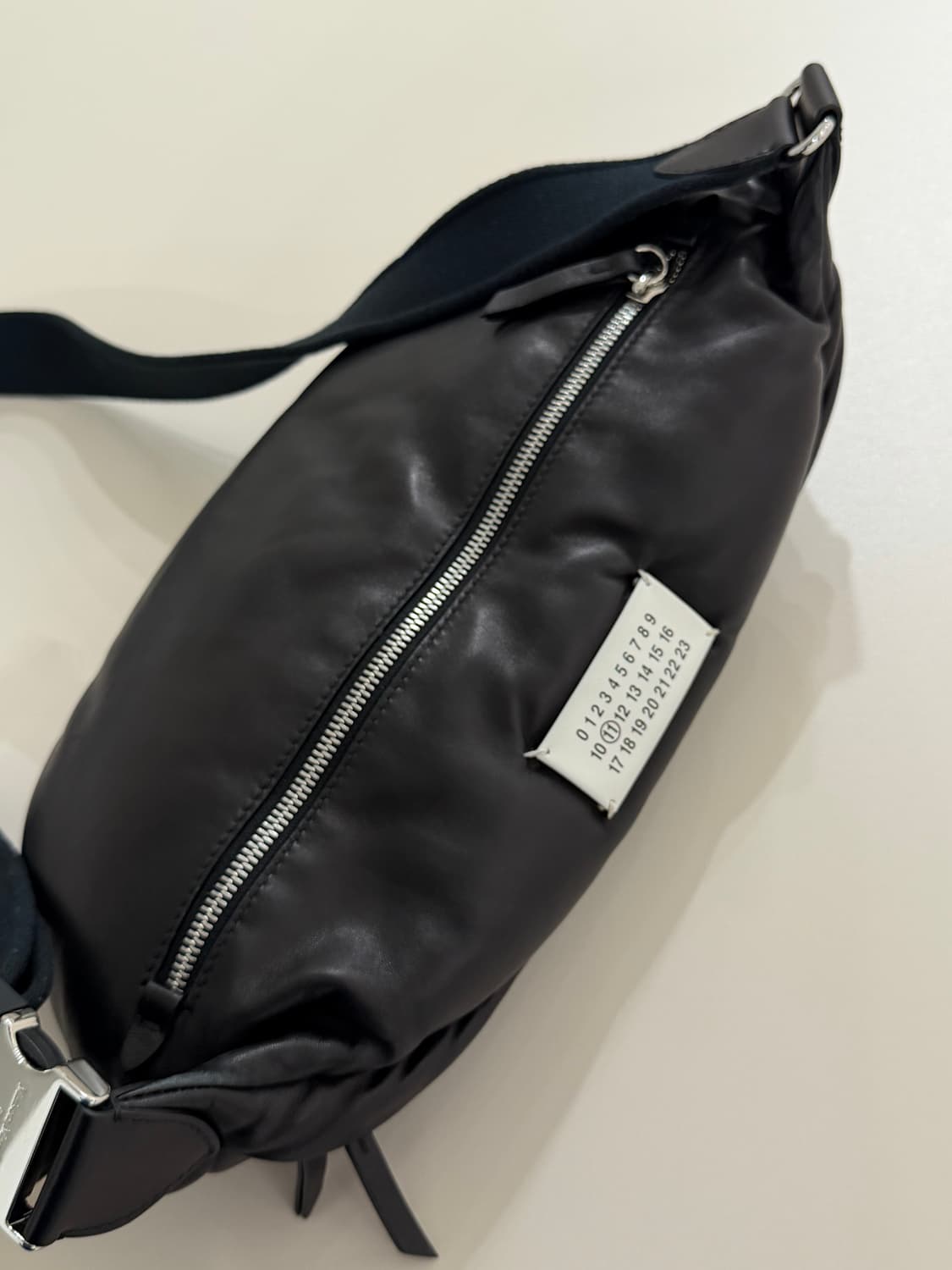 메종마르지엘라 글램슬램 벨트백 상품이미지7