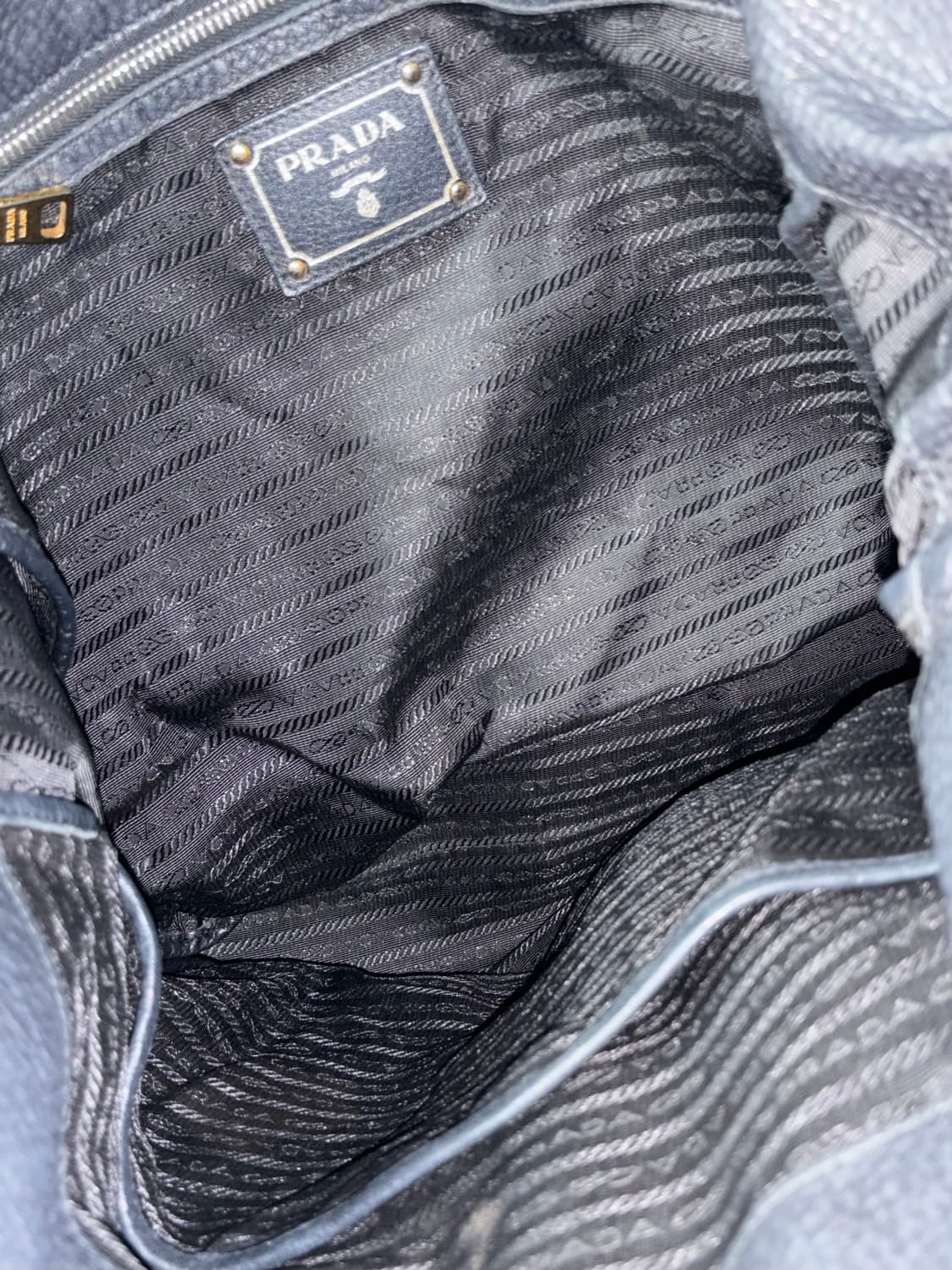 Prada 프라다 비텔로 다이노 블랙 토트백 상품이미지9