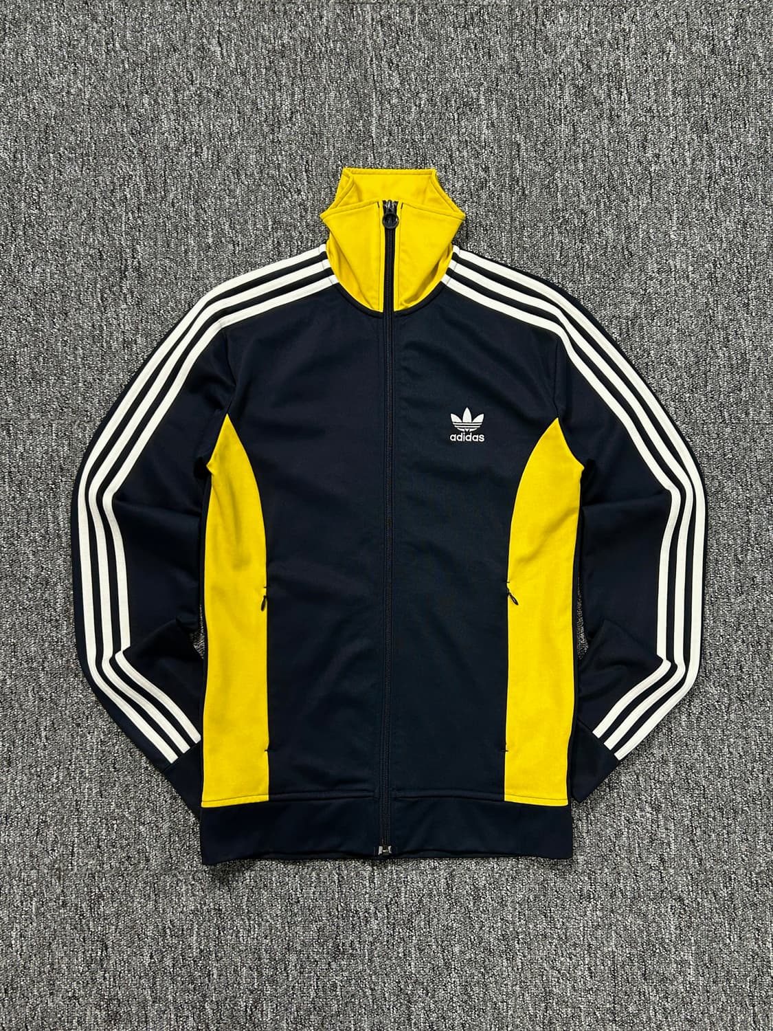 아디다스 유로파 네이비 배색 트랙탑 져지 M  상품이미지2