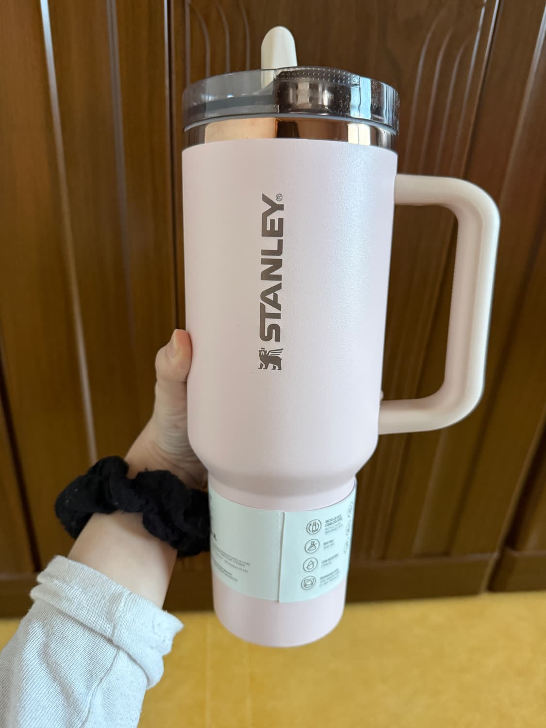 스탠리 퀜처 프로투어 플립 스트로 텀블러1.18L 상품이미지1