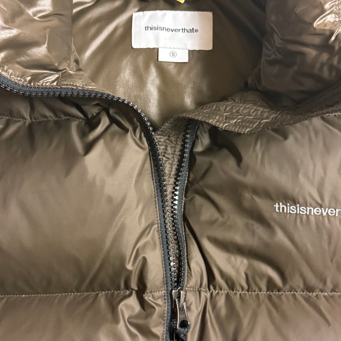 디스이즈네버댓 퍼텍스 다운 자켓 브라운 패딩 S 사이즈 상품이미지3