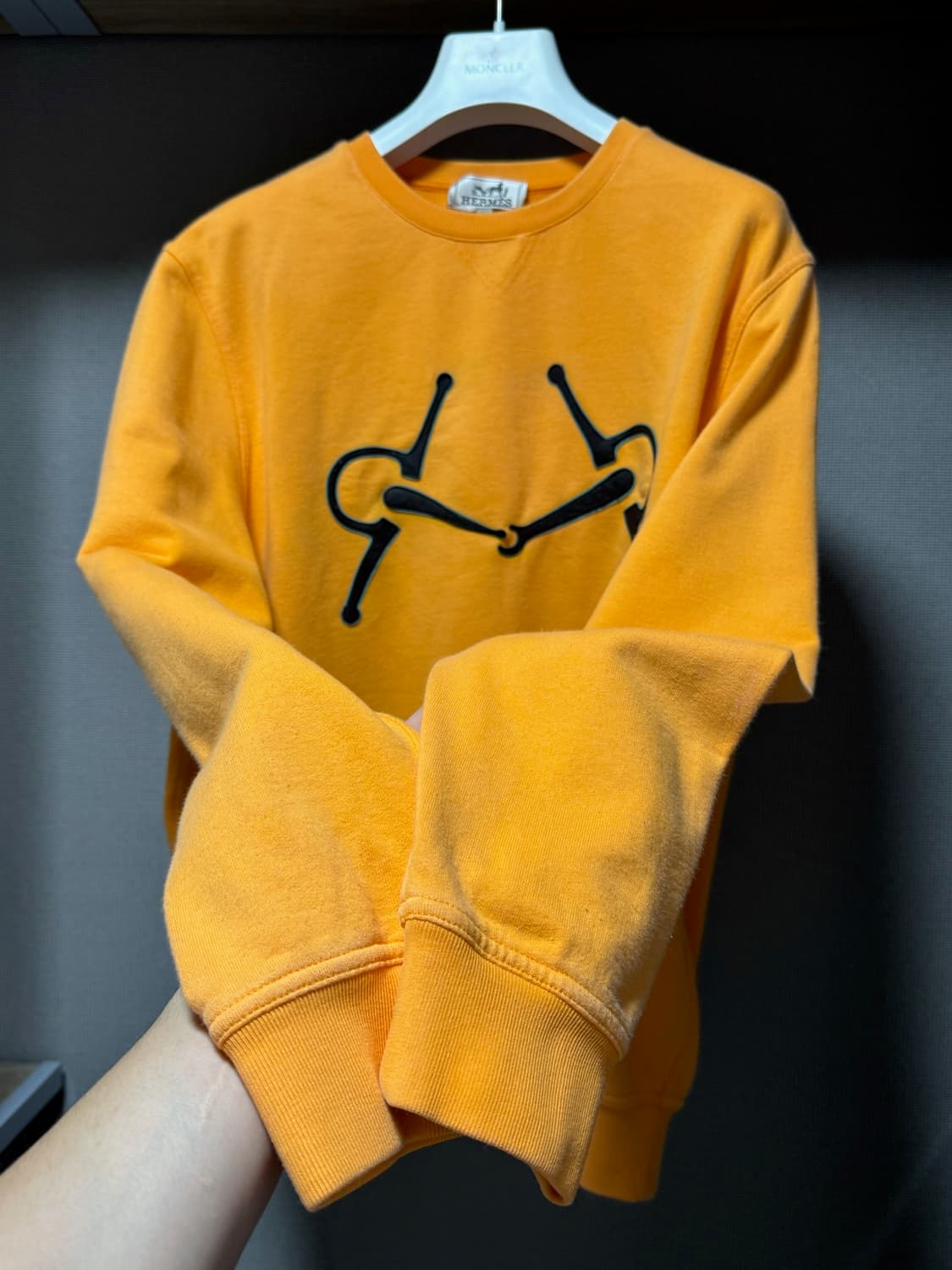 에르메스 그래픽 프린트 크루 넥 풀오버 맨투맨 옐로우 L  상품이미지5