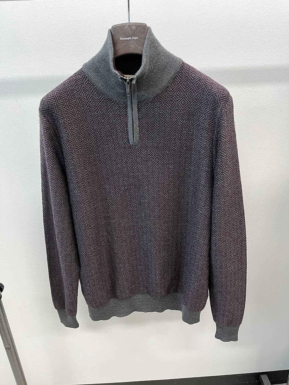 105) 버버리 이태리 반집업 니트  상품이미지4