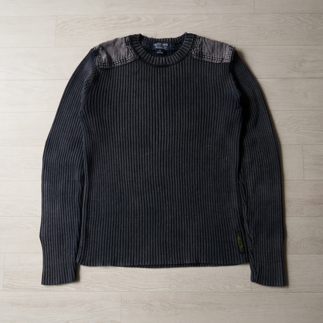 빈티지 폴로 썬 페이딩 패치 니트 상품이미지1