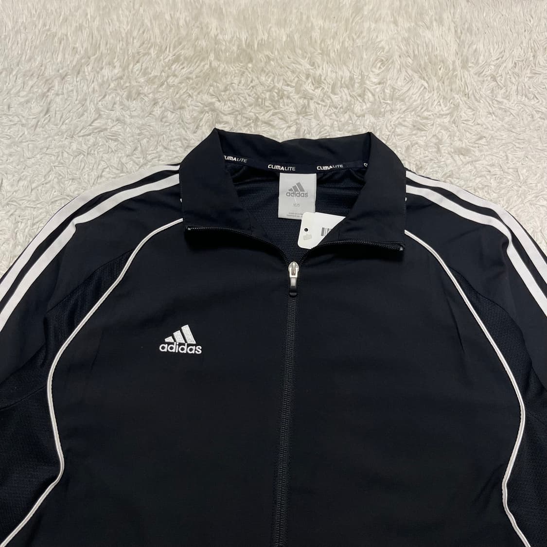 Adidas black windbreaker 상품이미지5