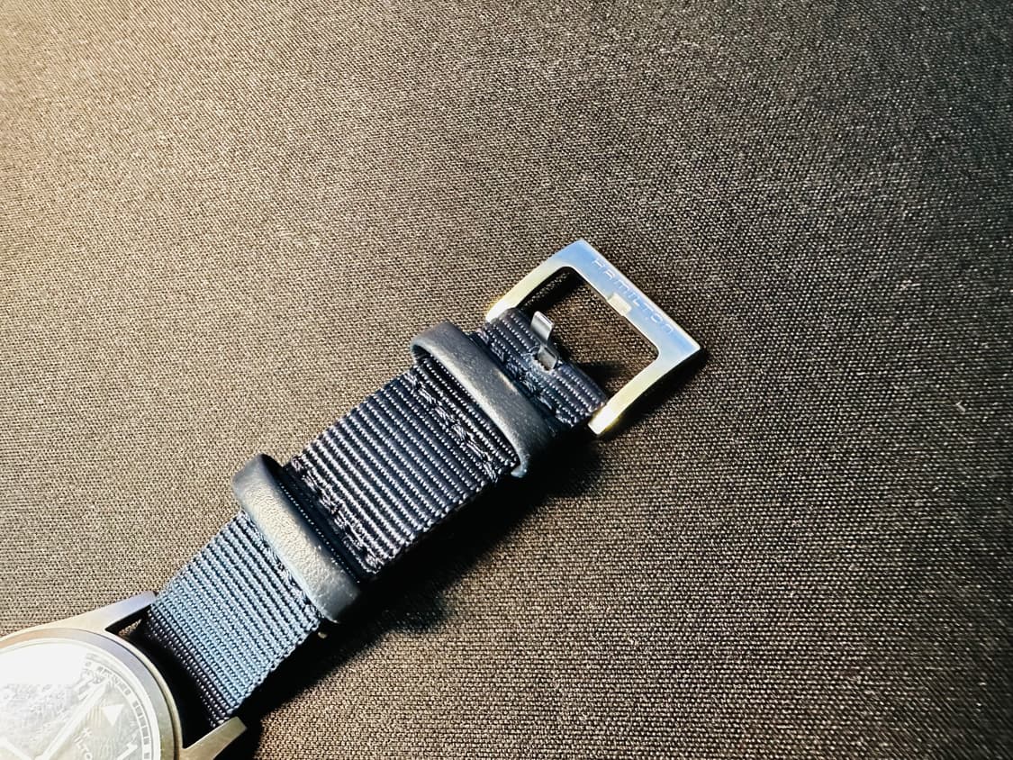 해밀턴 카키필드 33mm 청판 신형 쿼츠 시계 판매 상품이미지7