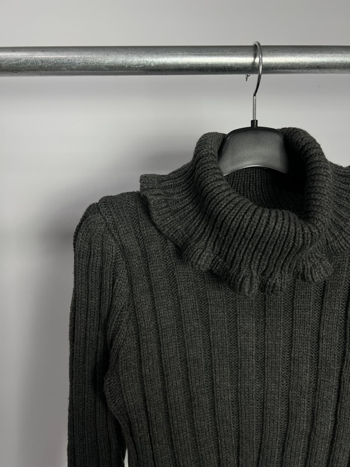 빈티지 크롭 터틀넥 니트  상품이미지2