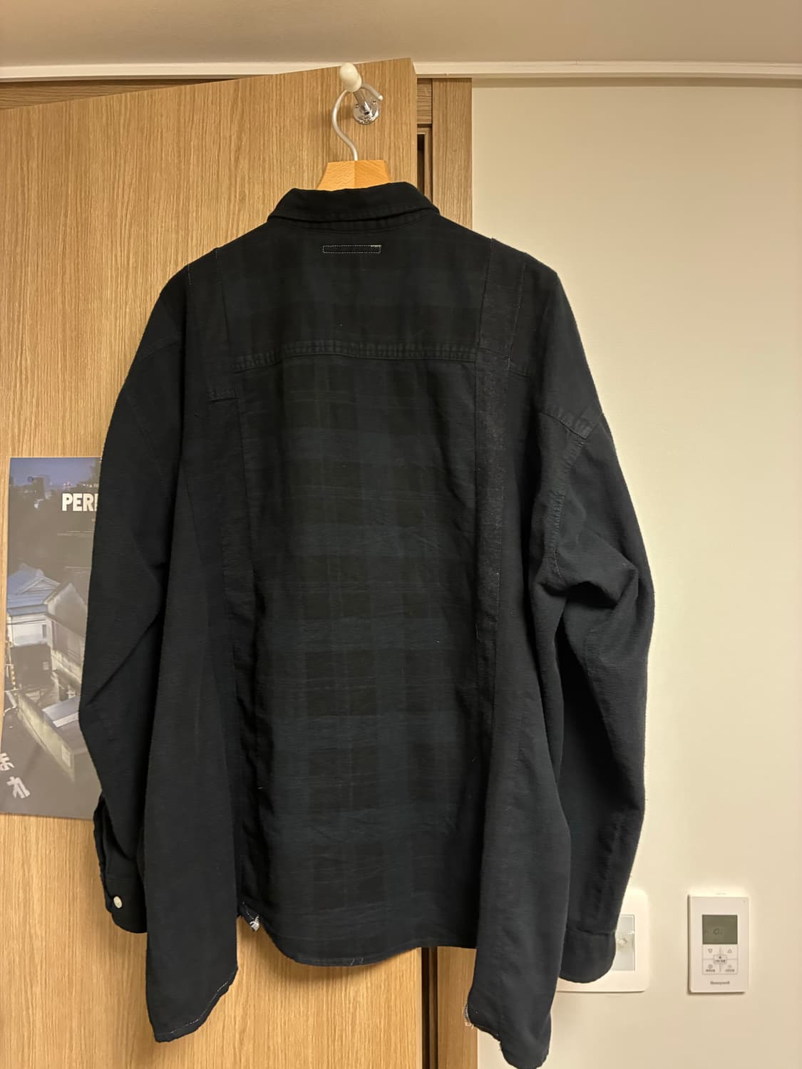 리빌드 바이 니들스 (rebuild by needles) 블랙 셔츠 상품이미지3