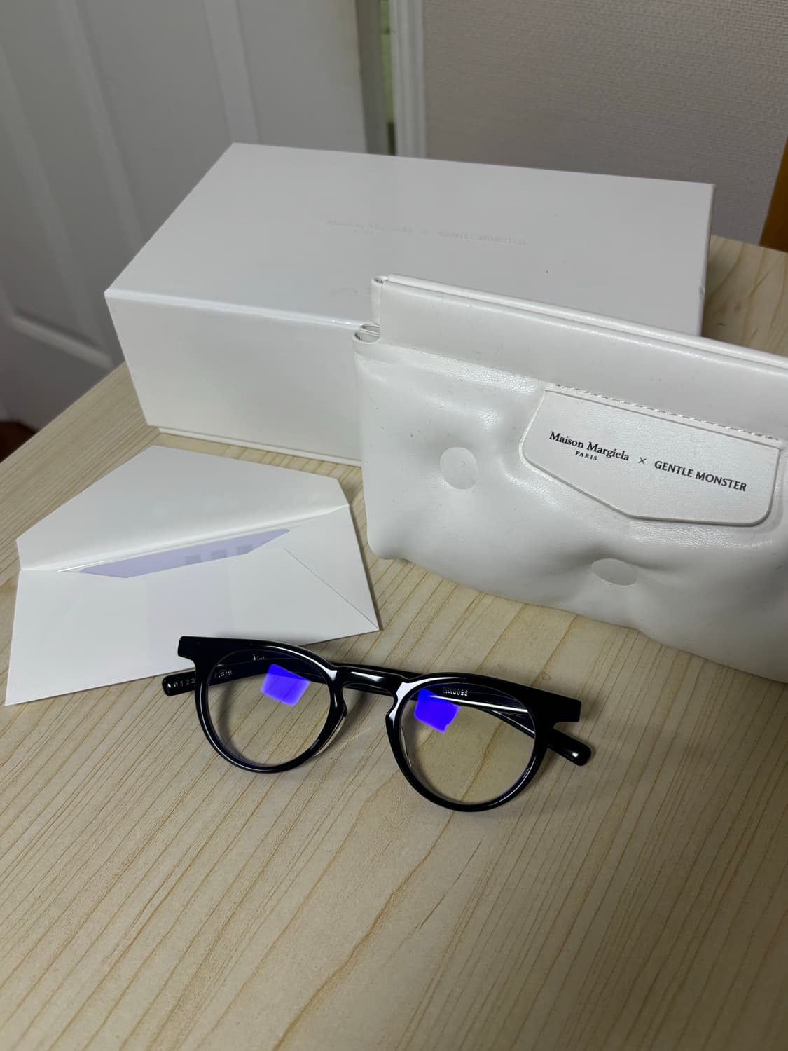 젠틀몬스터x마르지엘라 MM009S 상품이미지1