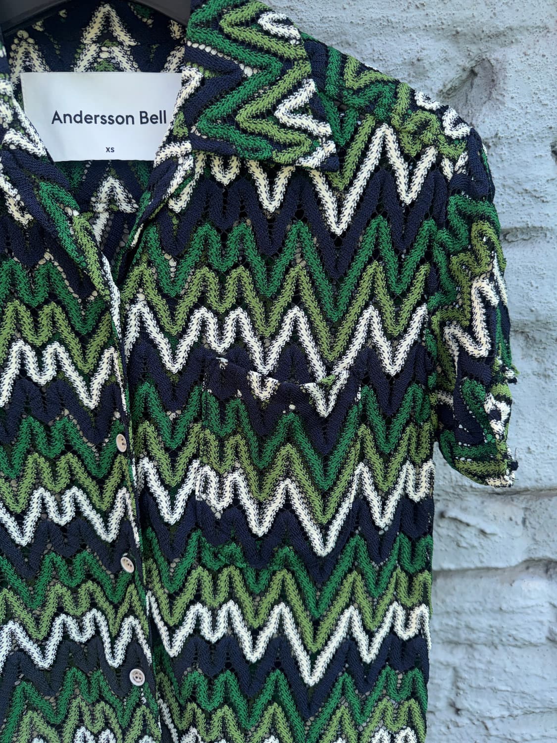 Andersson bell 앤더슨벨 아플리케 하프 슬리브 반팔 셔츠 상품이미지3