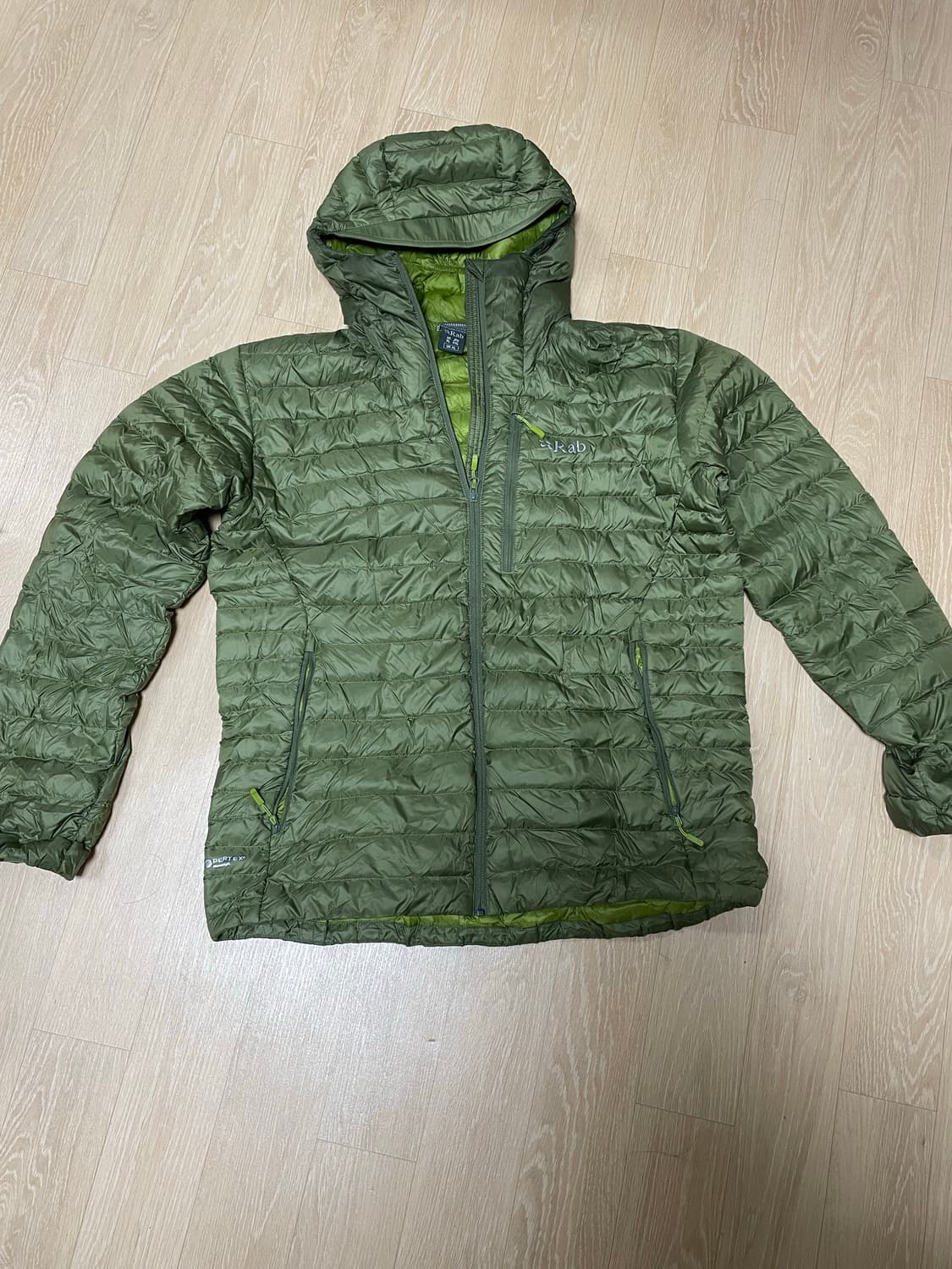 Rab마이크로 알파인 경량패딩 그린 상품이미지1