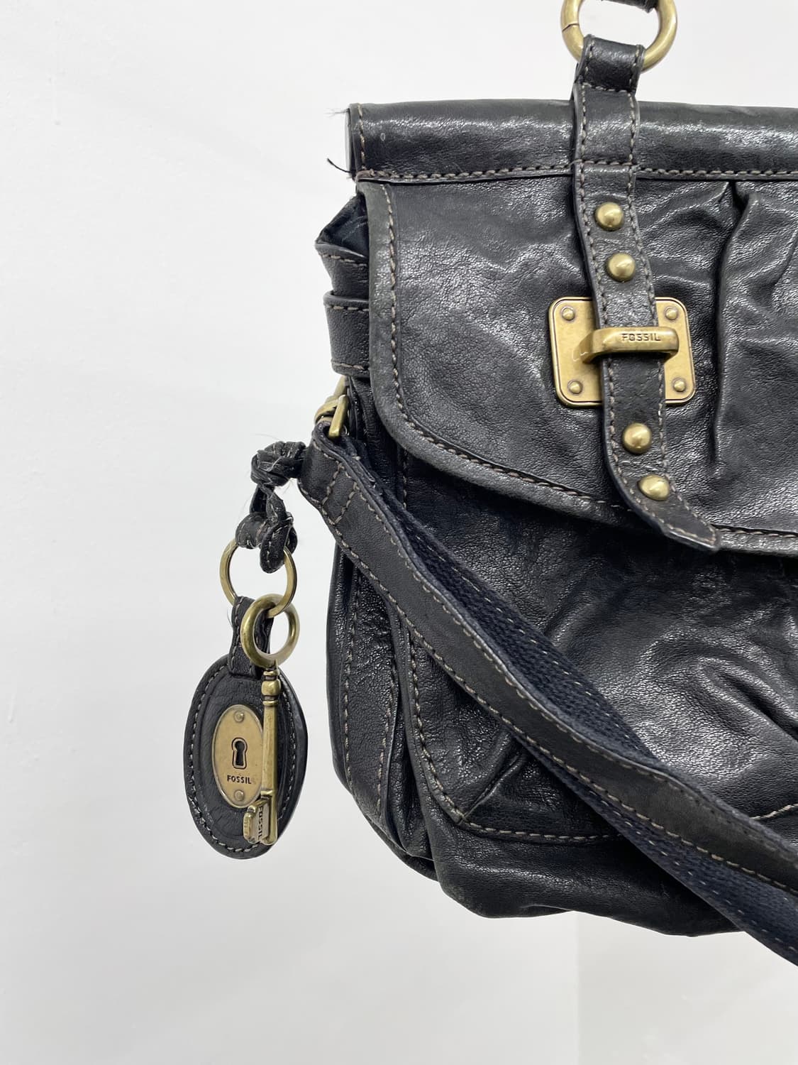 파슬 키 버클 사첼백 상품이미지5