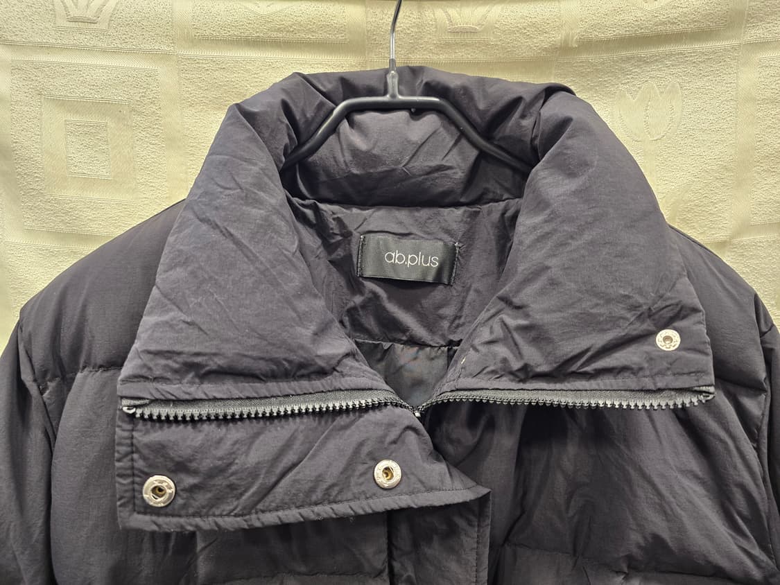 거의새거) 에이비플러스 ab.plus 여성 다운 패딩 점퍼 블랙 66정도 상품이미지2