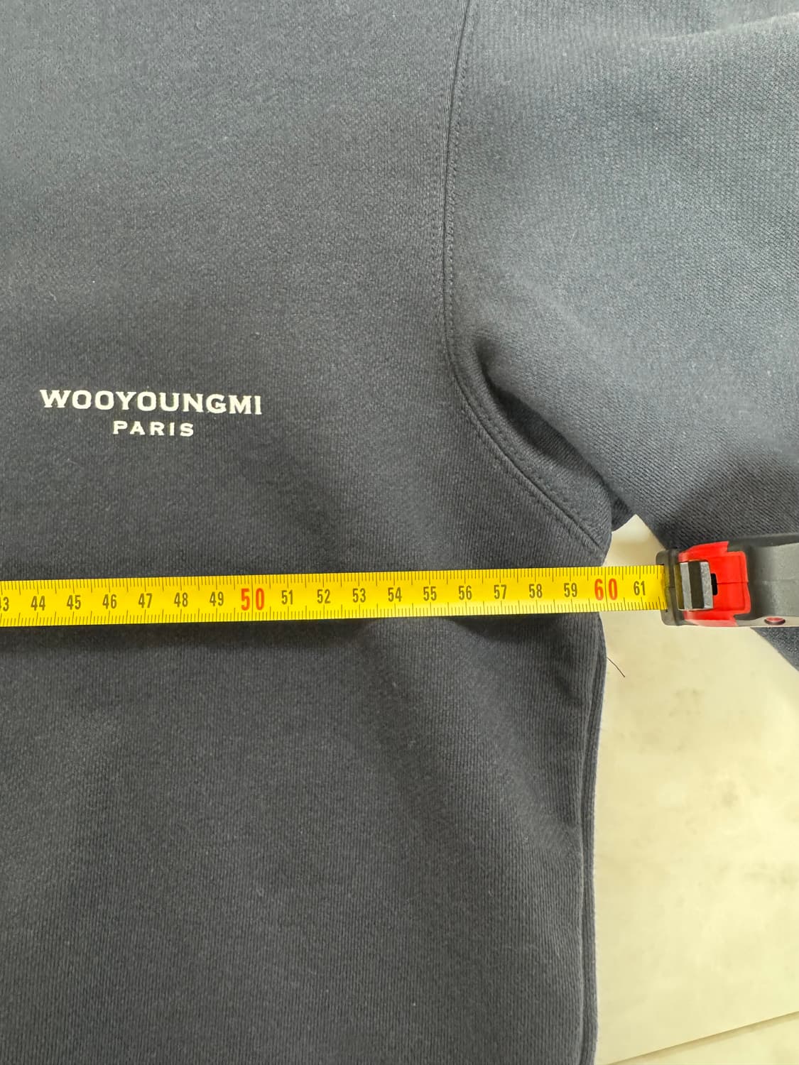 우영미 플라워 프린트 백로고 스웨트셔츠 네이비 - 22SS 46size 상품이미지8