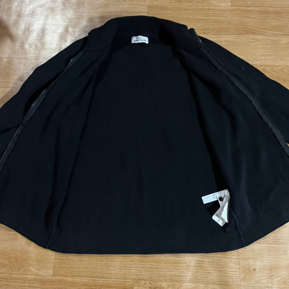 [105] 스톤아일랜드 니트집업 상품이미지8