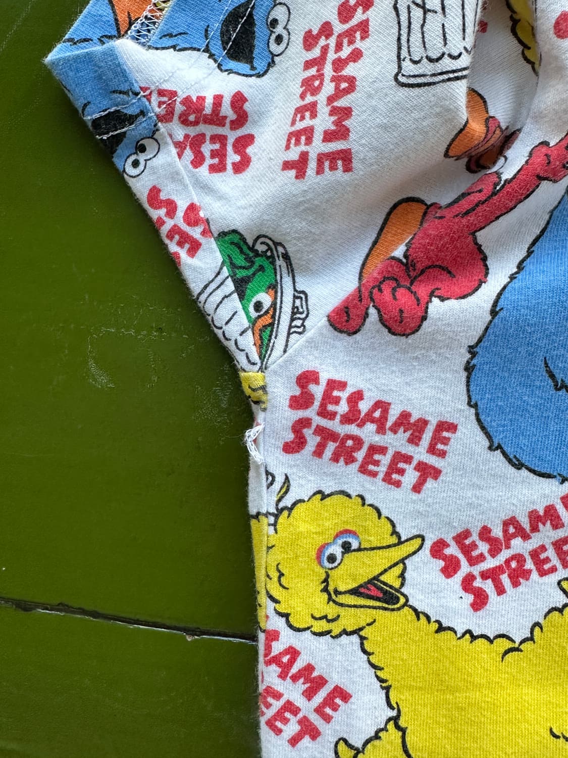 Sesami Street 올오버 캐릭터 프린팅 티셔츠 상품이미지10