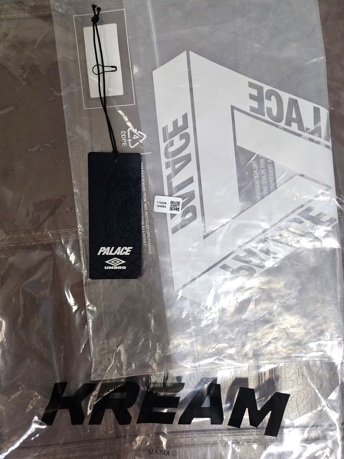 팔라스 x 엄브로 트랙 팬츠 화이트 - 24SS 상품이미지3