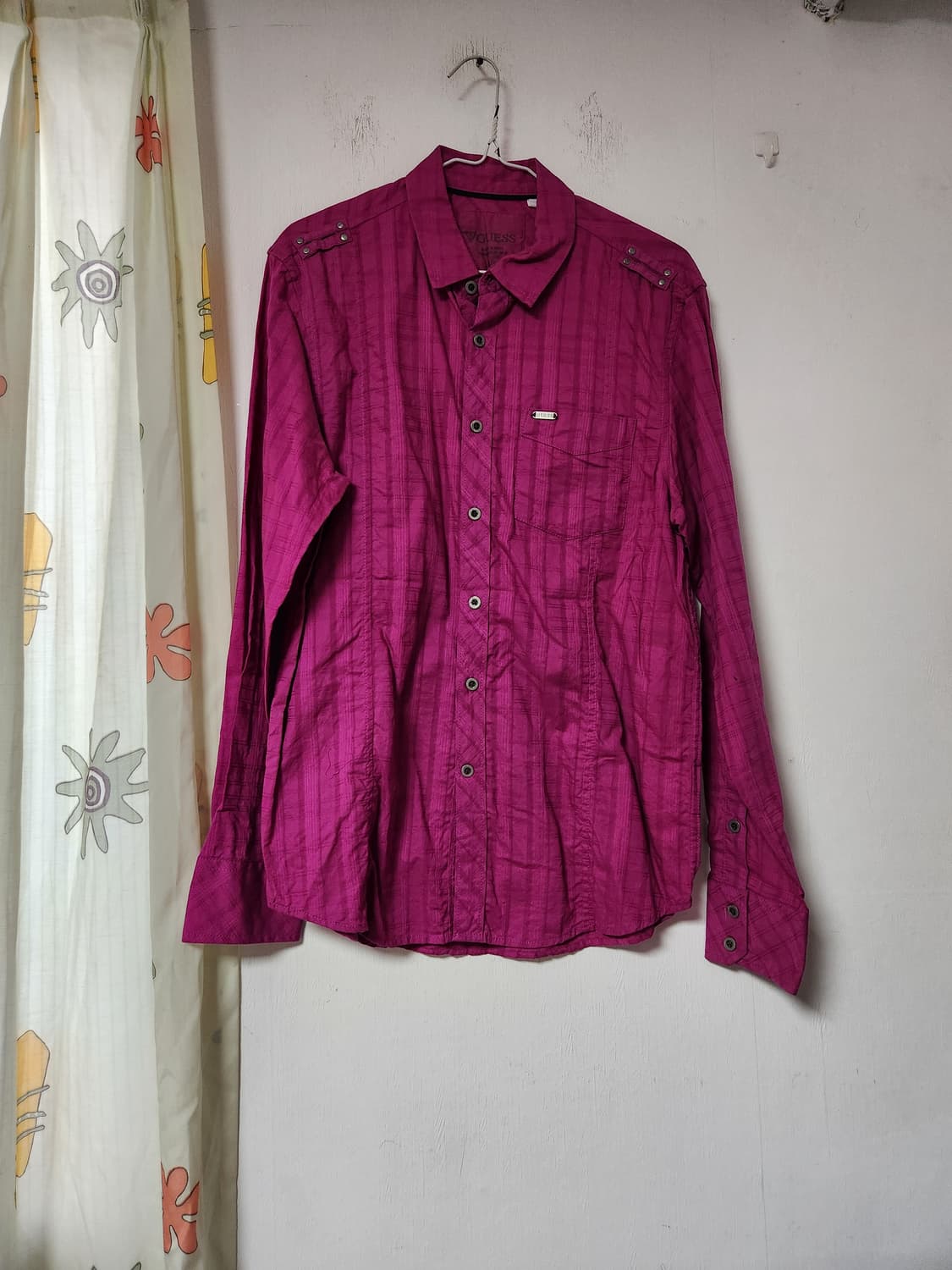 게스 남성 핑크 체크 긴팔 셔츠 M 상품이미지1