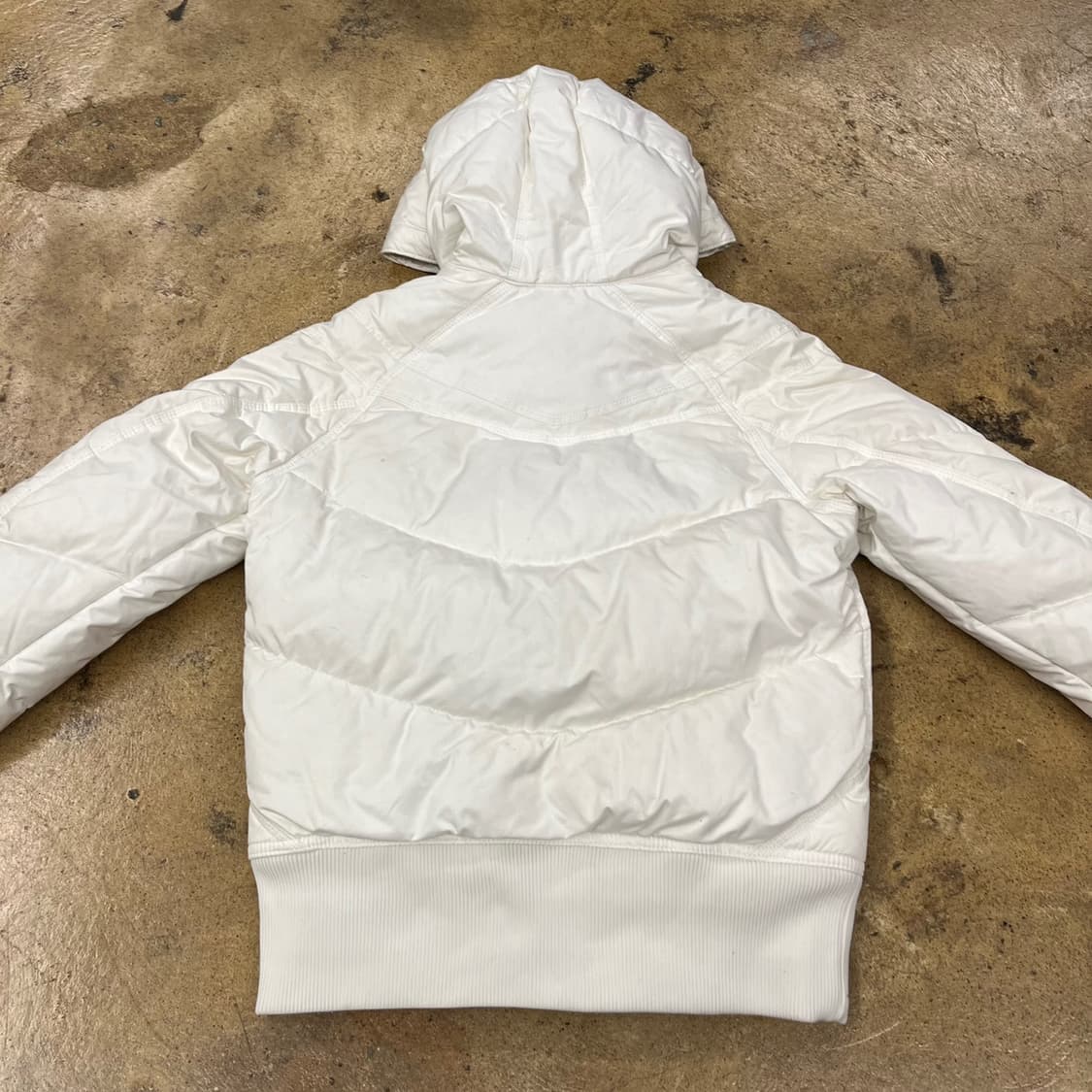 나이키 화이트 숏패딩  상품이미지4