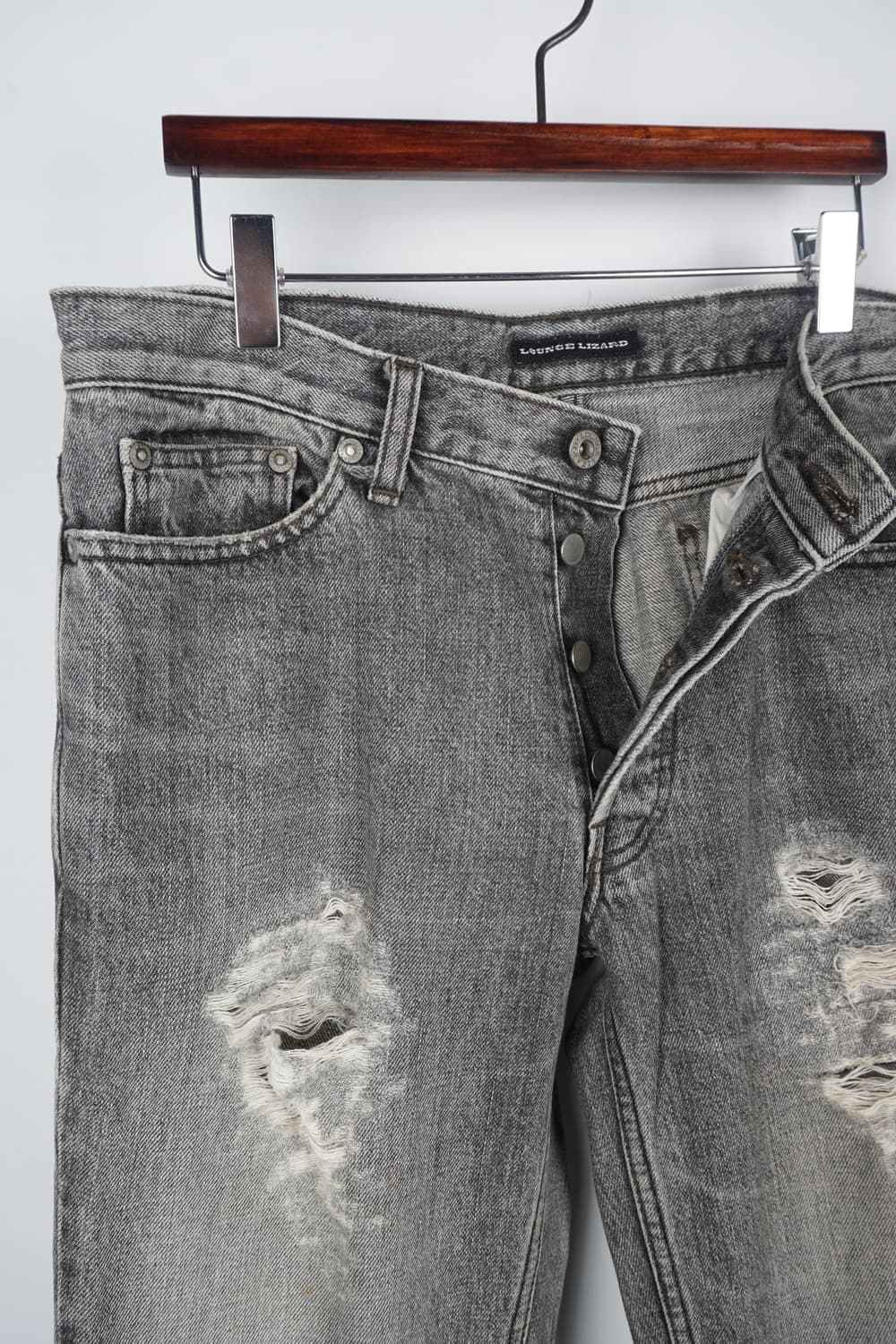  LOUNGE LIZARD destroyed denim pants 상품이미지2