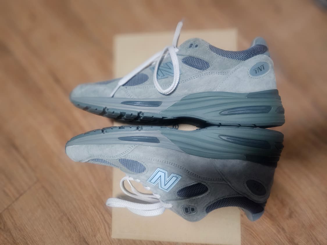 뉴발 991 v2  X 디스이즈네버댓 280. 상품이미지3