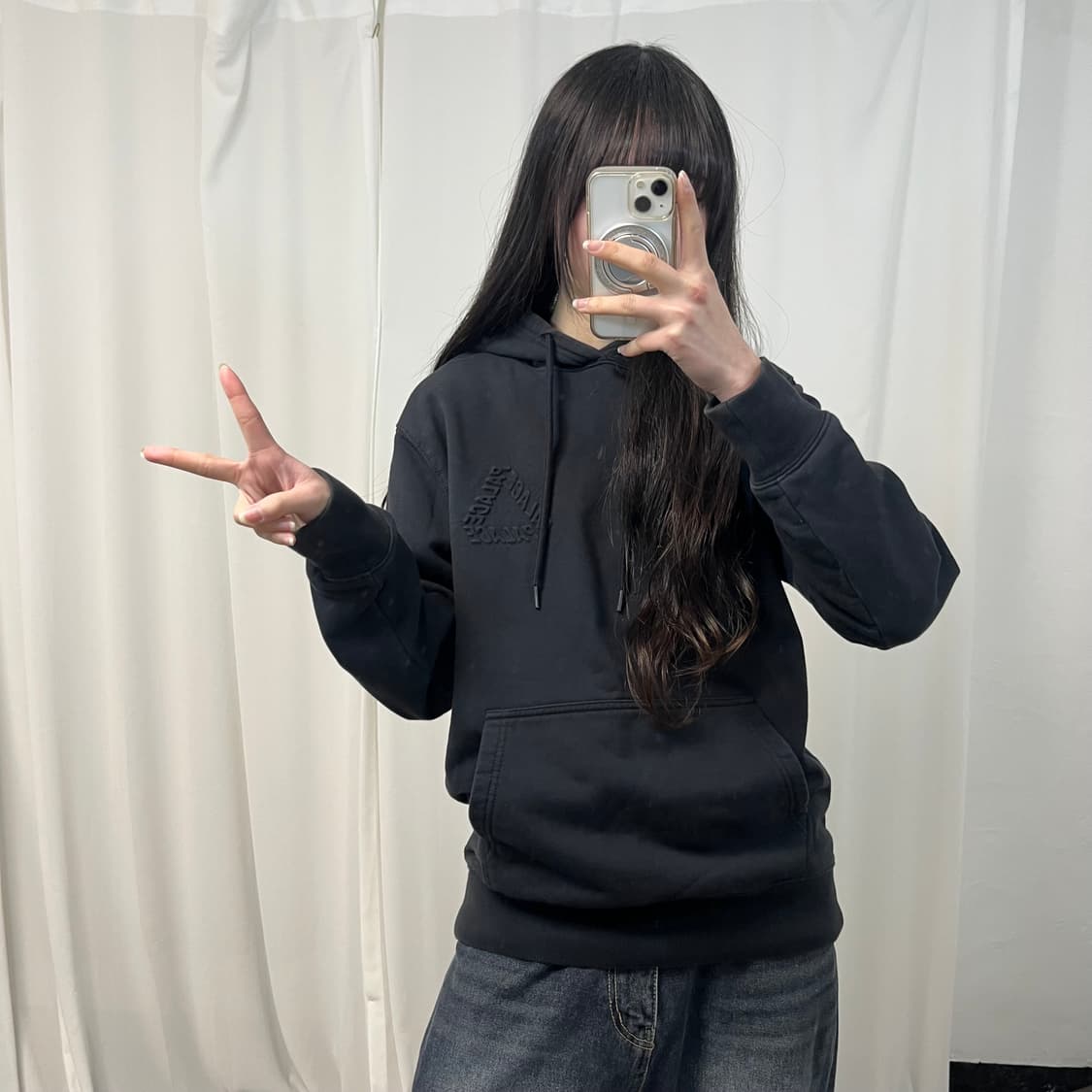 Palace DE Boss P3 Black Hoodie 상품이미지2