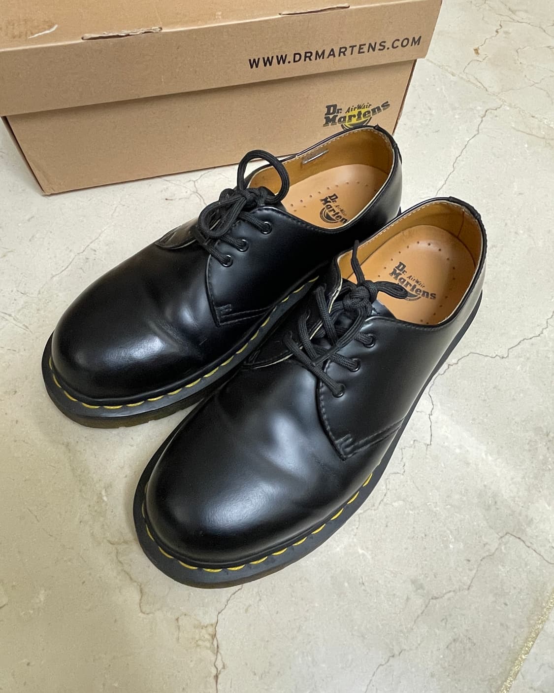 (240)닥터마틴 1461 스무스 블랙 uk5 상품이미지1