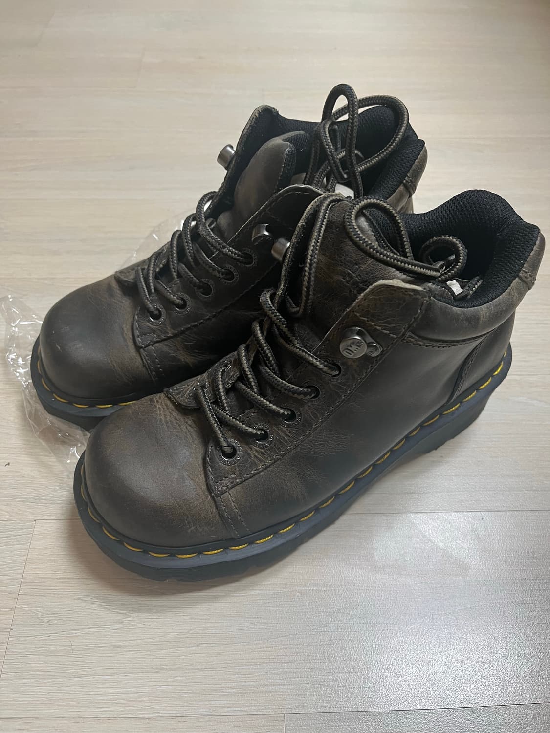 닥터마틴 TOYA UK4 상품이미지3