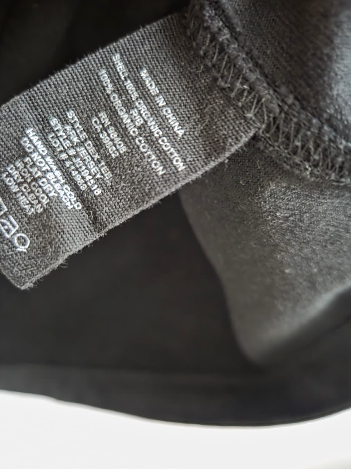 띠어리 블랙 반팔티셔츠  상품이미지4