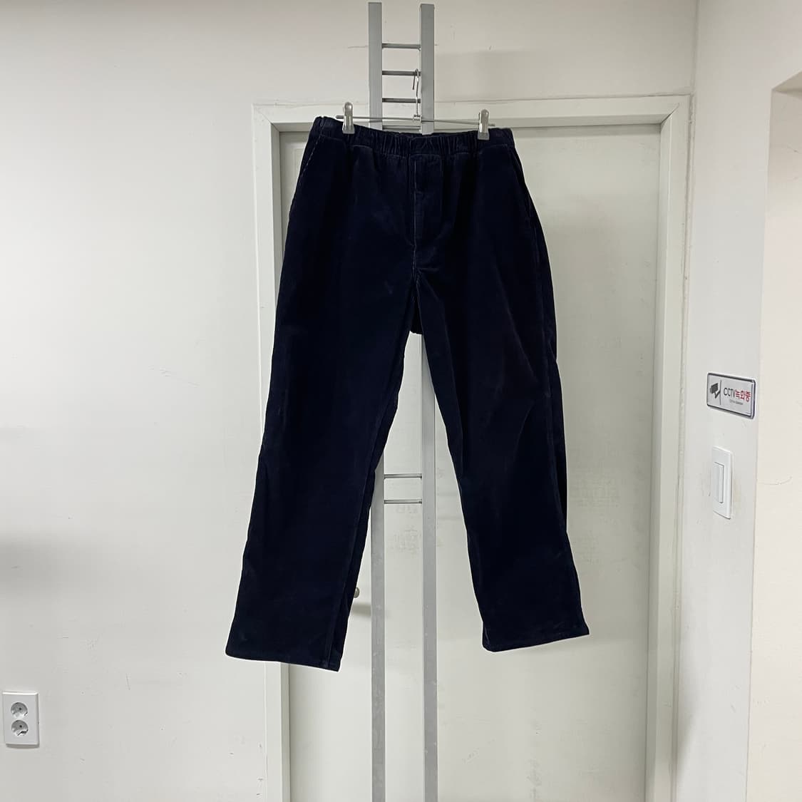 단톤 코듀로이 팬츠 네이비 42 상품이미지1