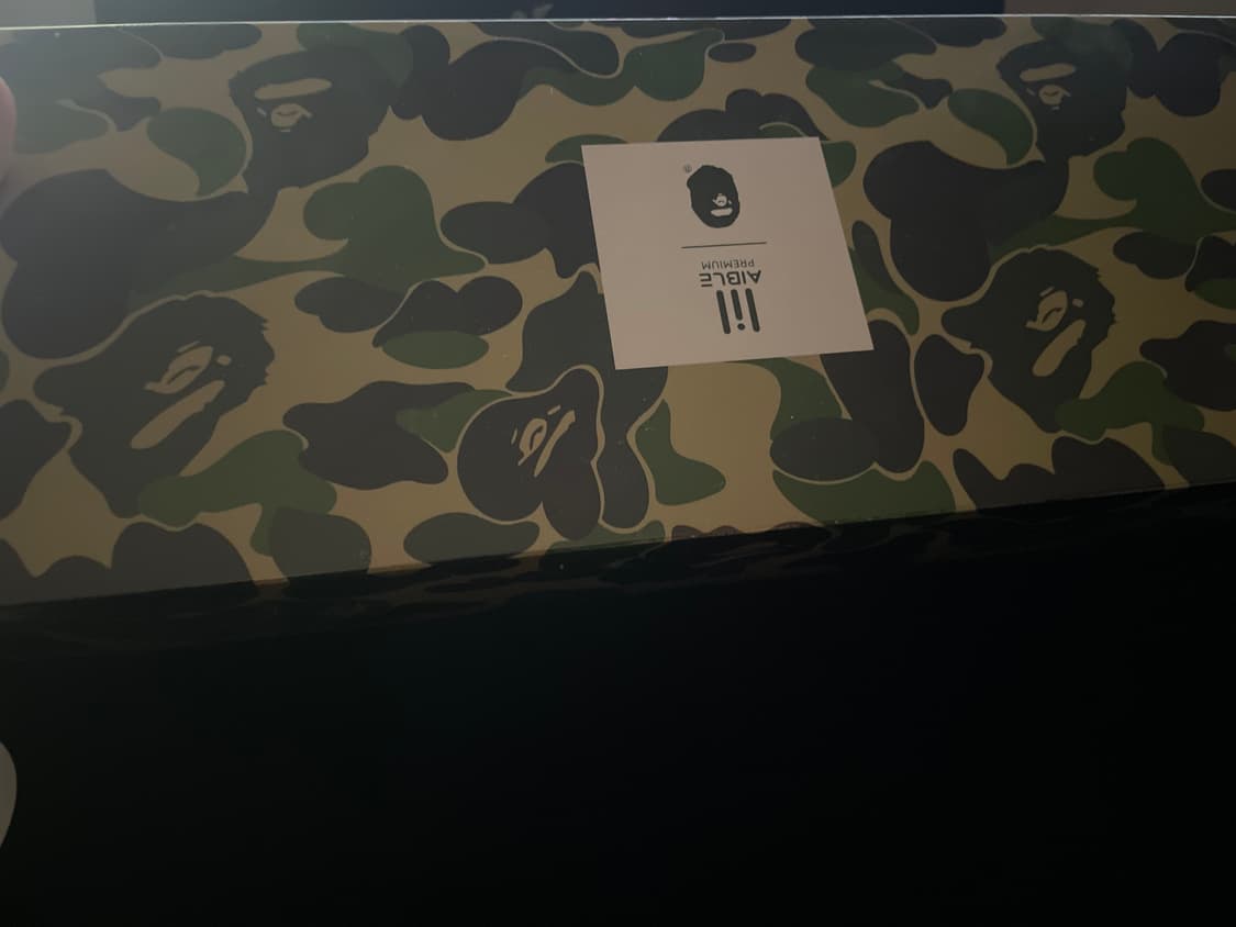 베이프 한정판 릴 상품이미지1