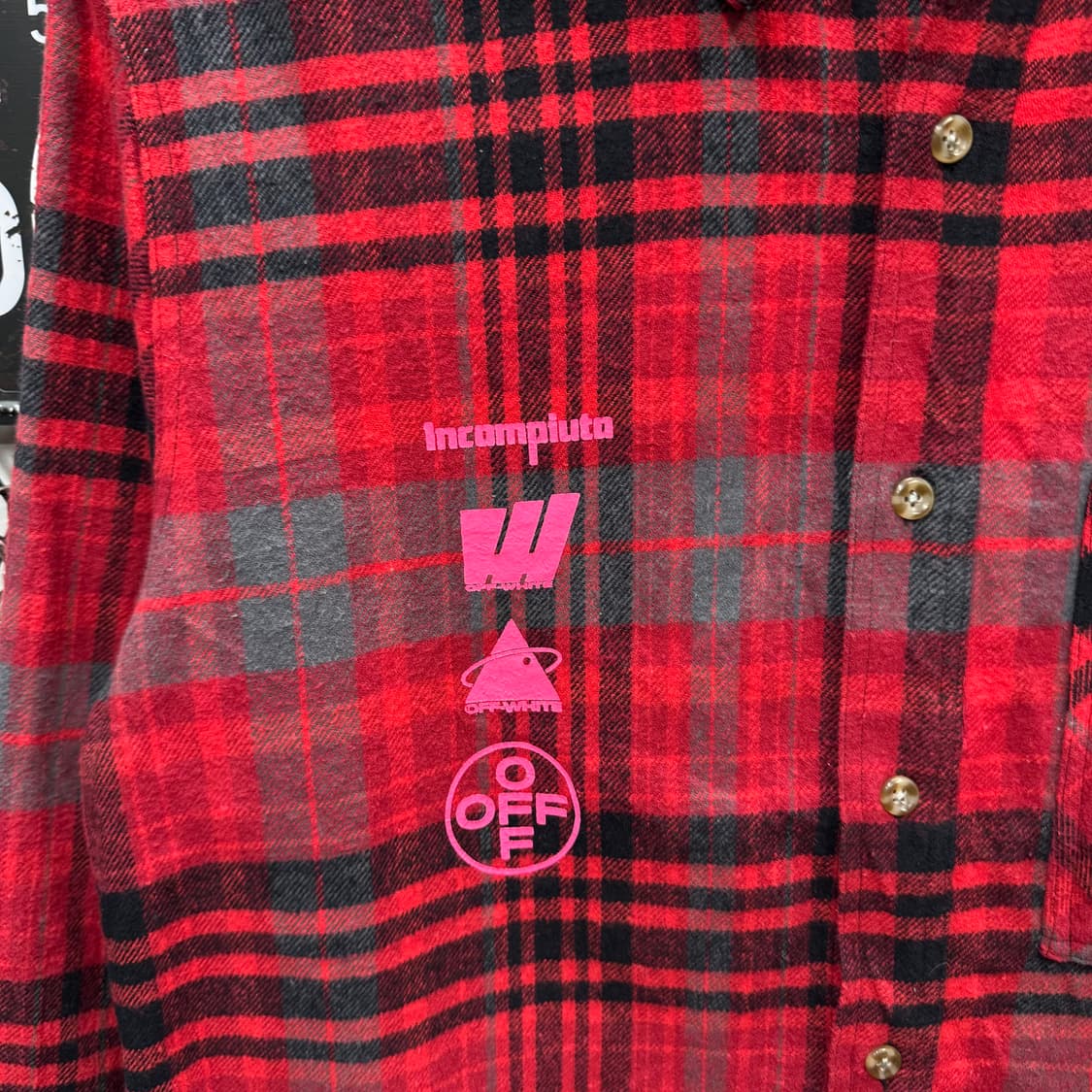 2019 F/W 오프화이트 플란넬 셔츠 후면 빅프린팅 포인트 레드 상품이미지5