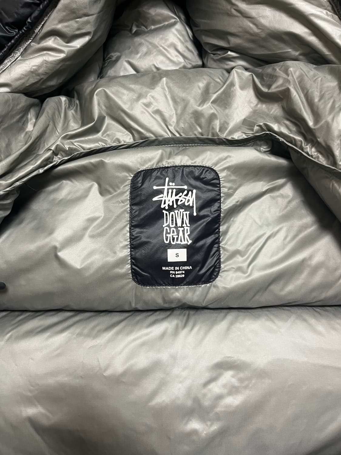 스투시 다운 파카 마이크로 립스탑 팬텀 블랙 [S] 상품이미지5