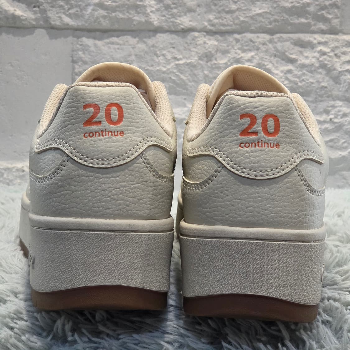 6q-22:그림퍼 플랫폼 스니커즈 아이보리 (250cm)-거의새거 상품이미지3