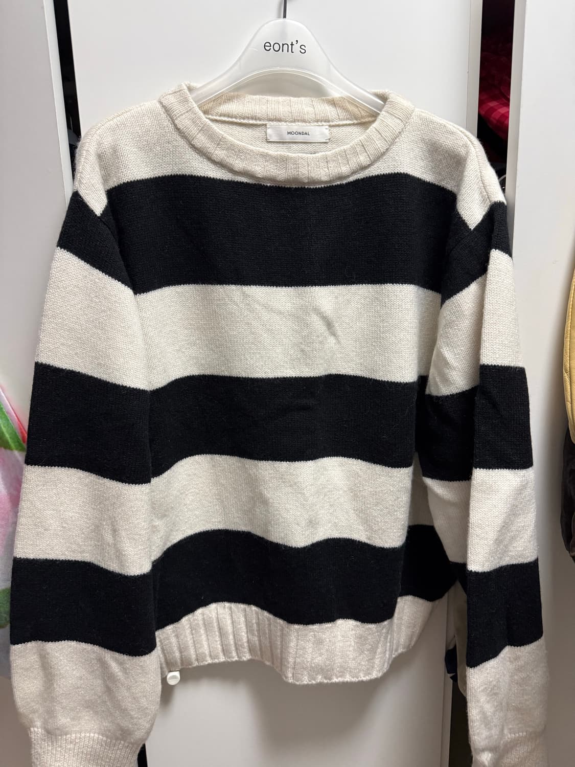 문달 스트라이프 니트 상품이미지1