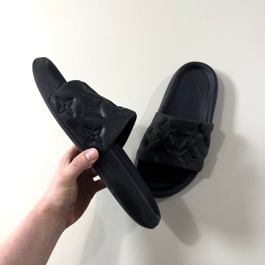 [7/당일출고]루이비통 워터프론트 슬리퍼 상품이미지4