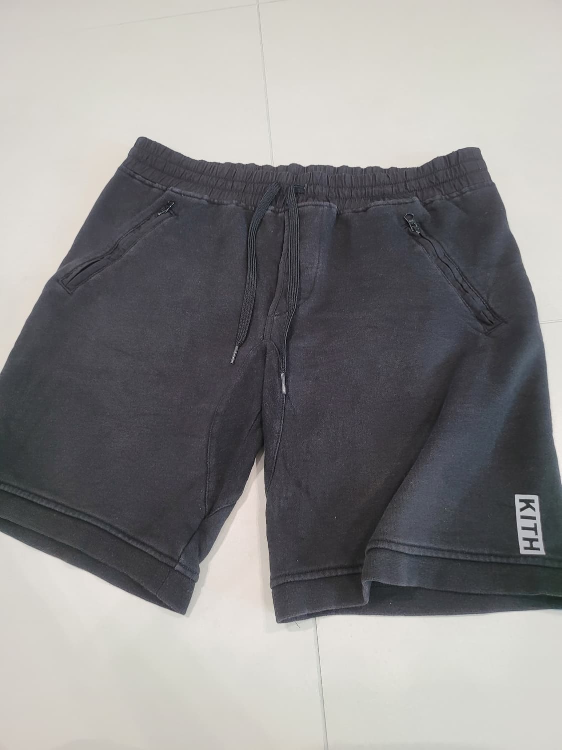 XL."스트릿 끝판왕의 감성" KITH 윌리엄스 피그먼트 다이 스웻 쇼츠 상품이미지6