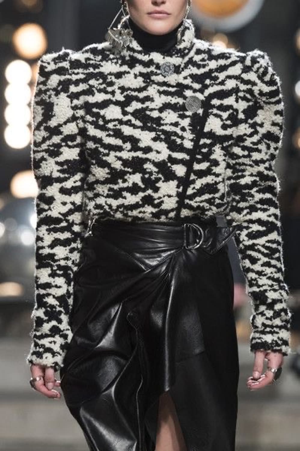 이자벨마랑 2019FW 런웨이 다프네 크롭 자켓 상품이미지3