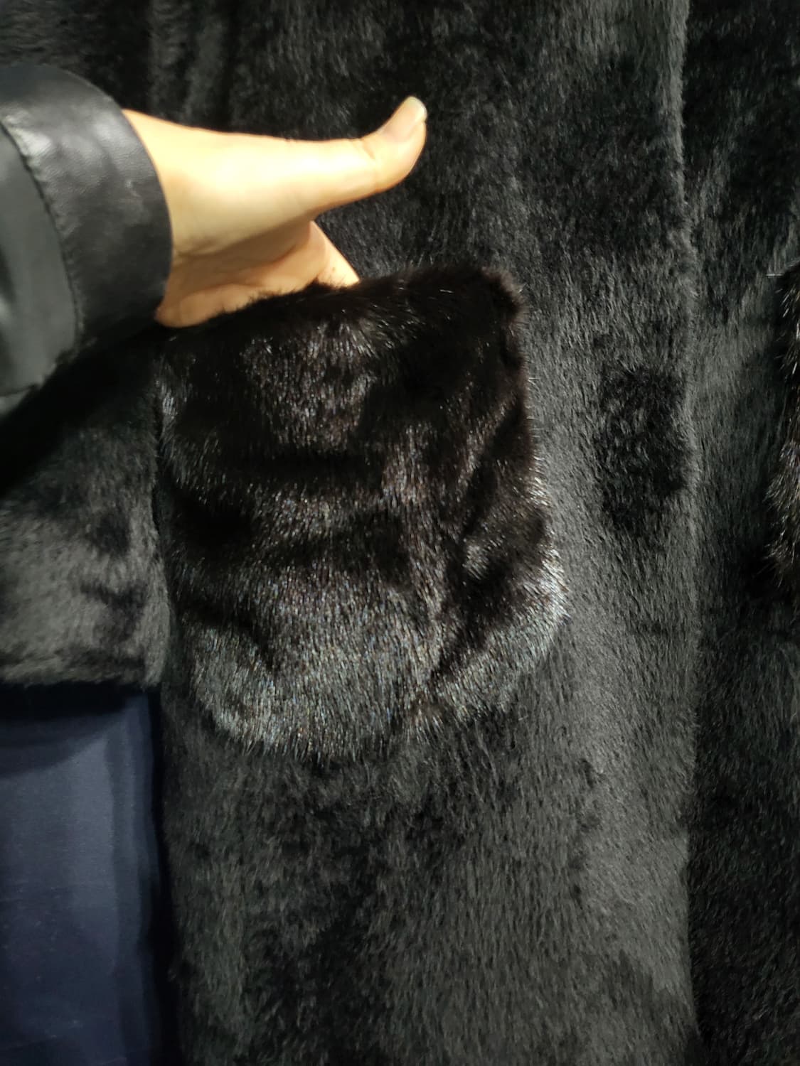 안지크 밍크카라 수리알파카 코트 상품이미지4