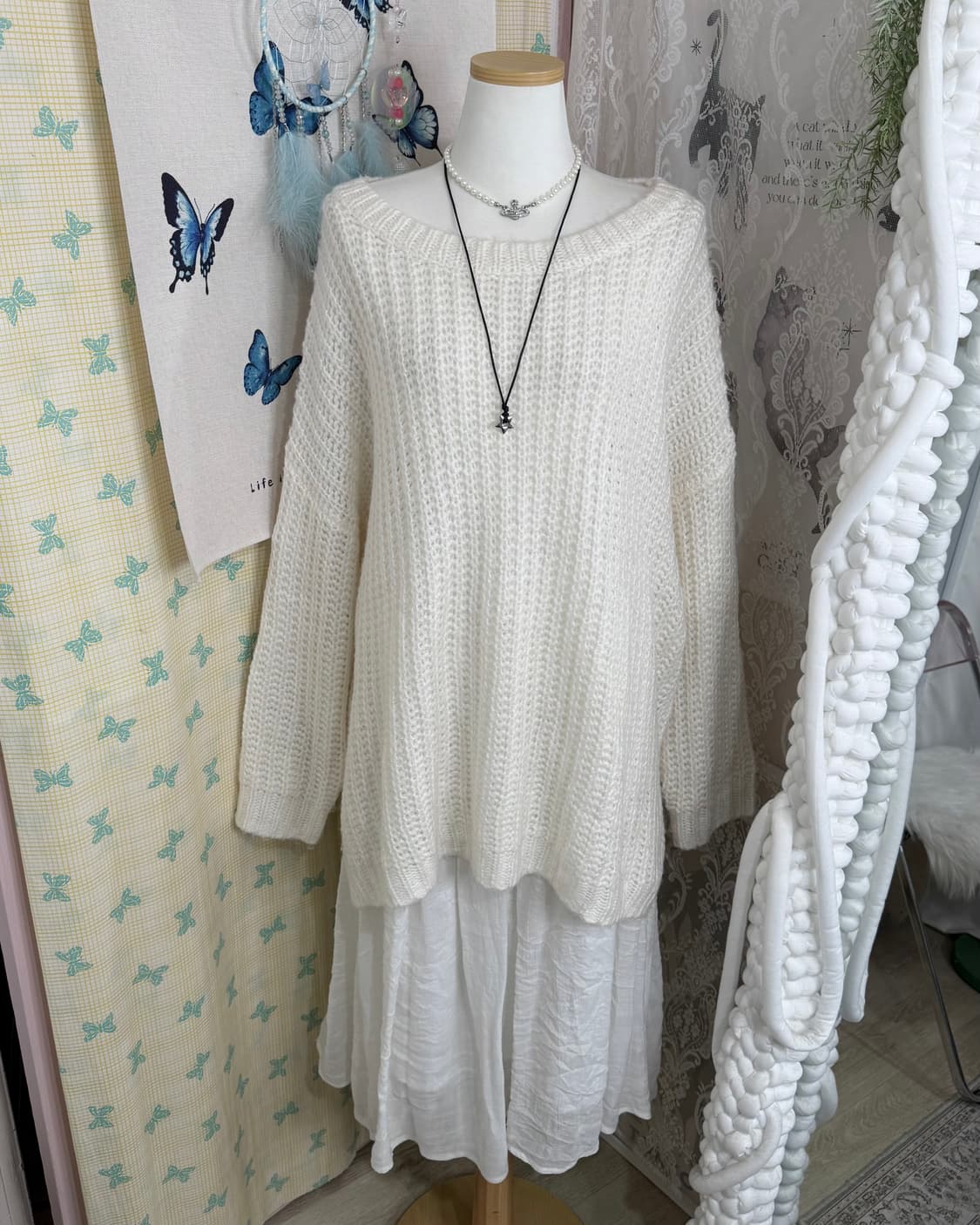 아이보리 오버핏 니트 상품이미지3