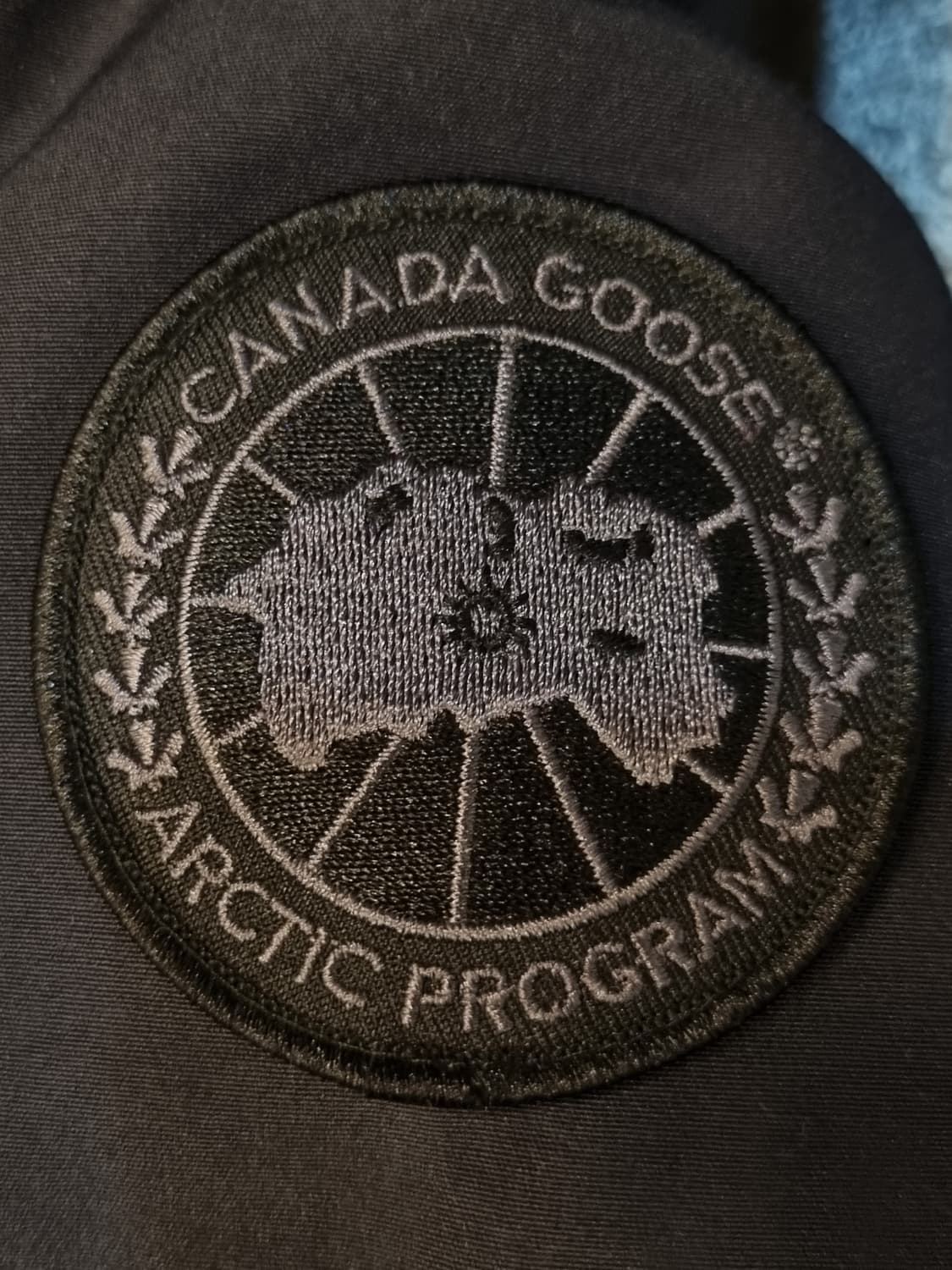 정품/캐나다구스 여성 쉘번 파카 블랙 M 상품이미지3